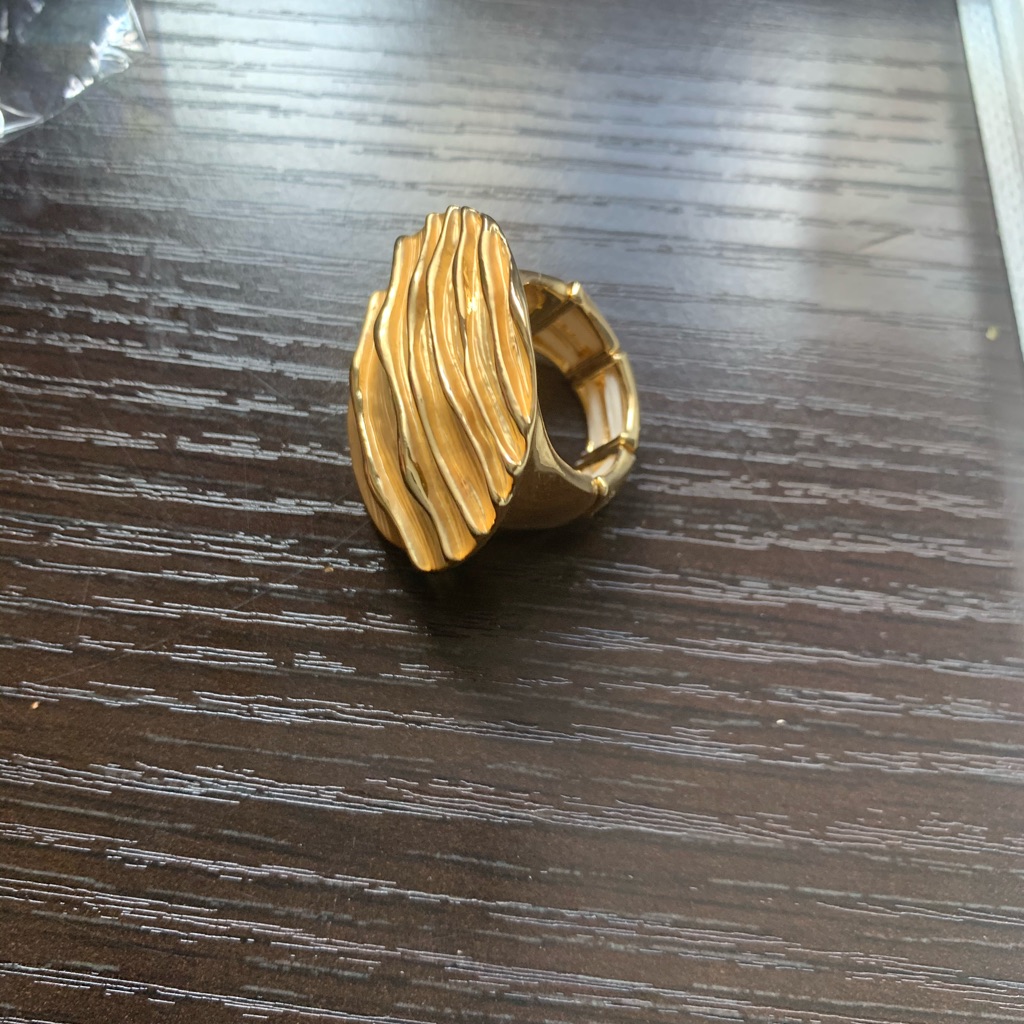 Statement Adjustable Size Waived Ring